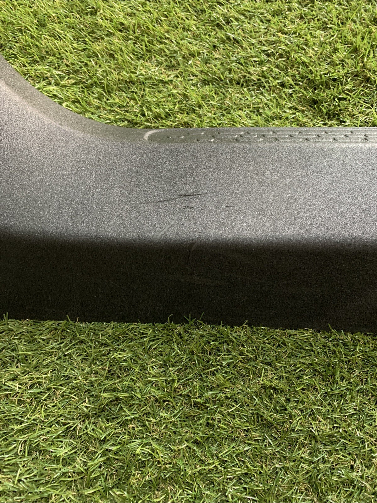 MODANATURA / RIVESTIMENTO BATTITACCO ANTERIORE DESTRA FIAT 500X 735680415 (2)