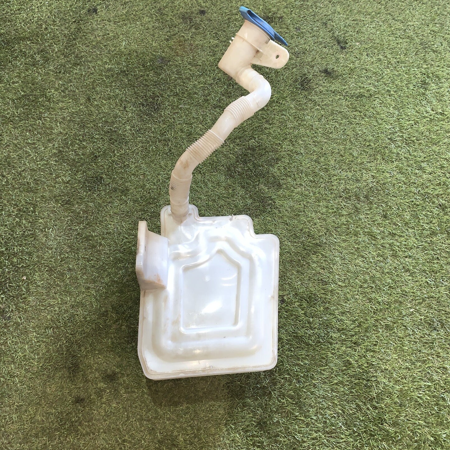 Serbatoio acqua per tergicristalli per VW Golf 6 cod: 1K0955453Q