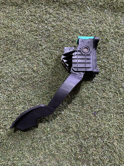 PEDALE ACCELERATORE: 005570202200B - FIAT 500L - 2012>2017