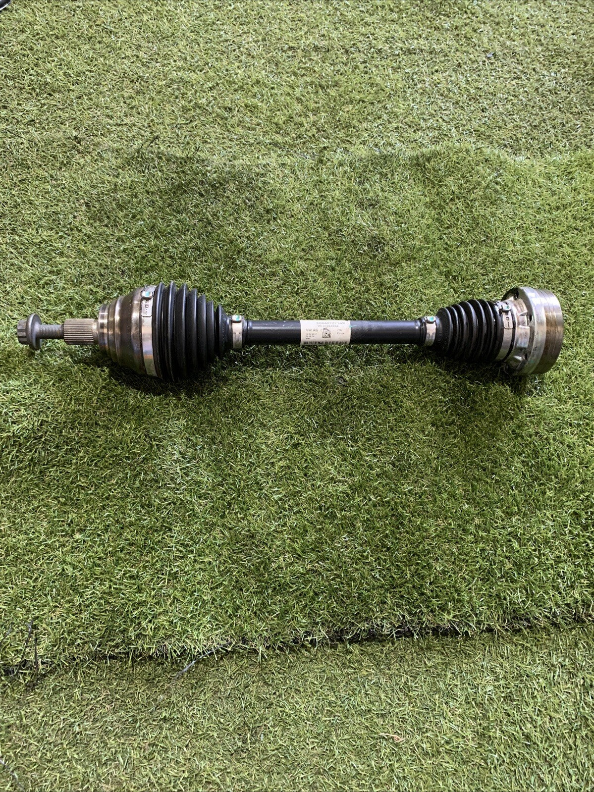 Semiasse Anteriore Sinistro Seat Ateca 2017 1.6 Diesel 3Q0407271AR