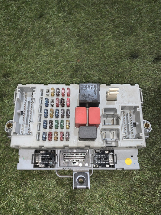 Centralina Scatola Fusibili Fiat Punto 188 1.2 Benzina 51735172NPL