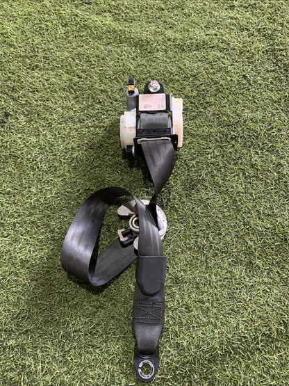 CINTURA DI SICUREZZA ANT. DX.  888203U210ED KIA SPORTAGE 3a Serie (09/10>06/14<)