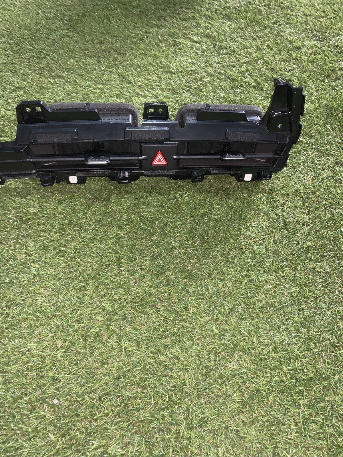 84792R2000 Griglia aeratore Cruscotto centrale per KIA SPORTAGE 2023