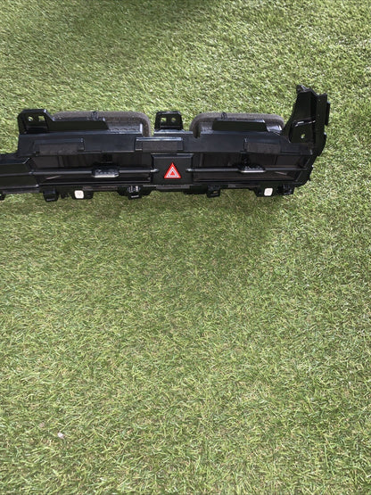 84792R2000 Griglia aeratore Cruscotto centrale per KIA SPORTAGE 2023