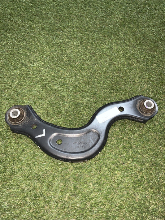 Braccio Oscillante Superiore Posteriore Destro Kia Sportage 2023 1.6 Hybrid