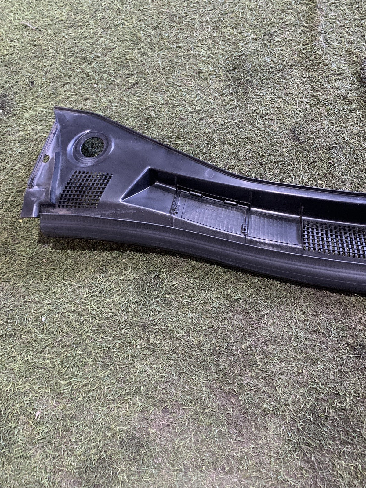 GRIGLIA GOCCIOLATOIO ANT. PER OPEL Meriva 3° Serie 13271771 (10>)