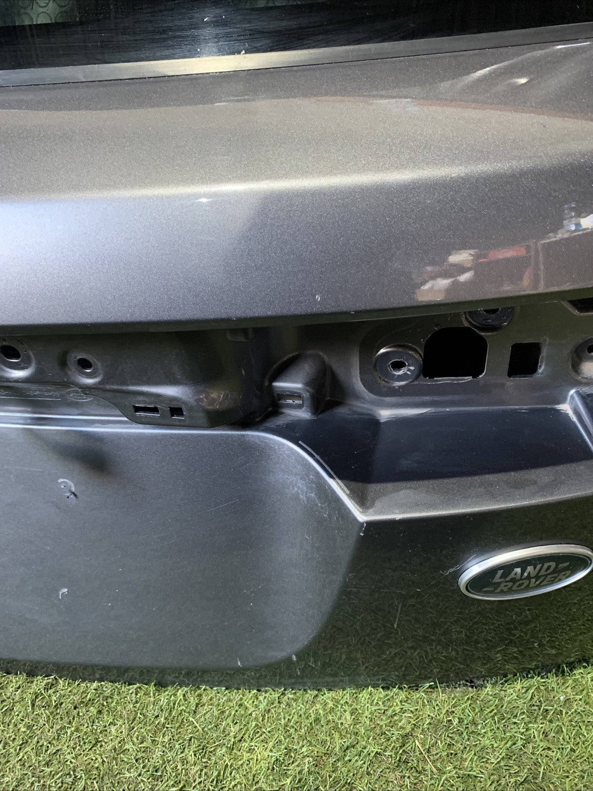 PORTELLONE BAULE COFANO POSTERIORE LAND ROVER - RANGE ROVER VELAR 2017 IN  POI