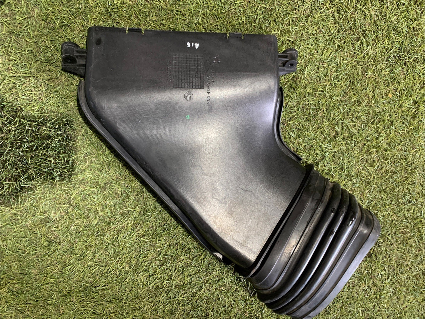 Manicotto Aspirazione Filtro Aria Maserati Levante 670033793