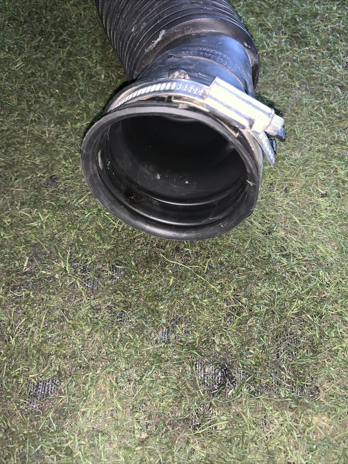 TUBO ASPIRAZIONE FILTRO ARIA RENAULT Clio Serie IV 165757148R Diesel 1.5