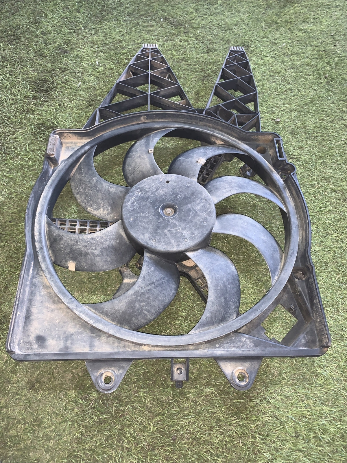 ELETTROVENTOLA  FIAT GRANDE PUNTO (199) 90CV, 871300200