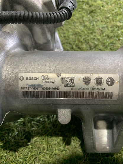 scatola sterzo Alfa Romeo Giulietta anno 2019 originale Codice 00505476660(3)