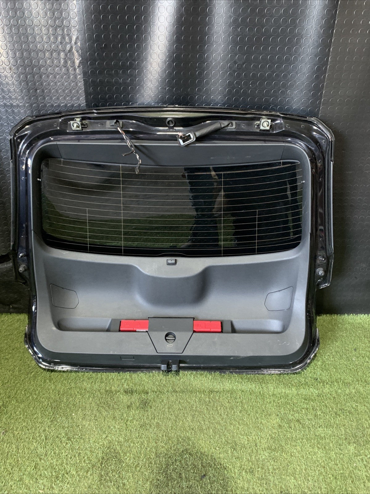 COFANO BAULE PORTELLONE CON TELECAMERA POSTERIORE VOLKSWAGEN T-ROC 2024
