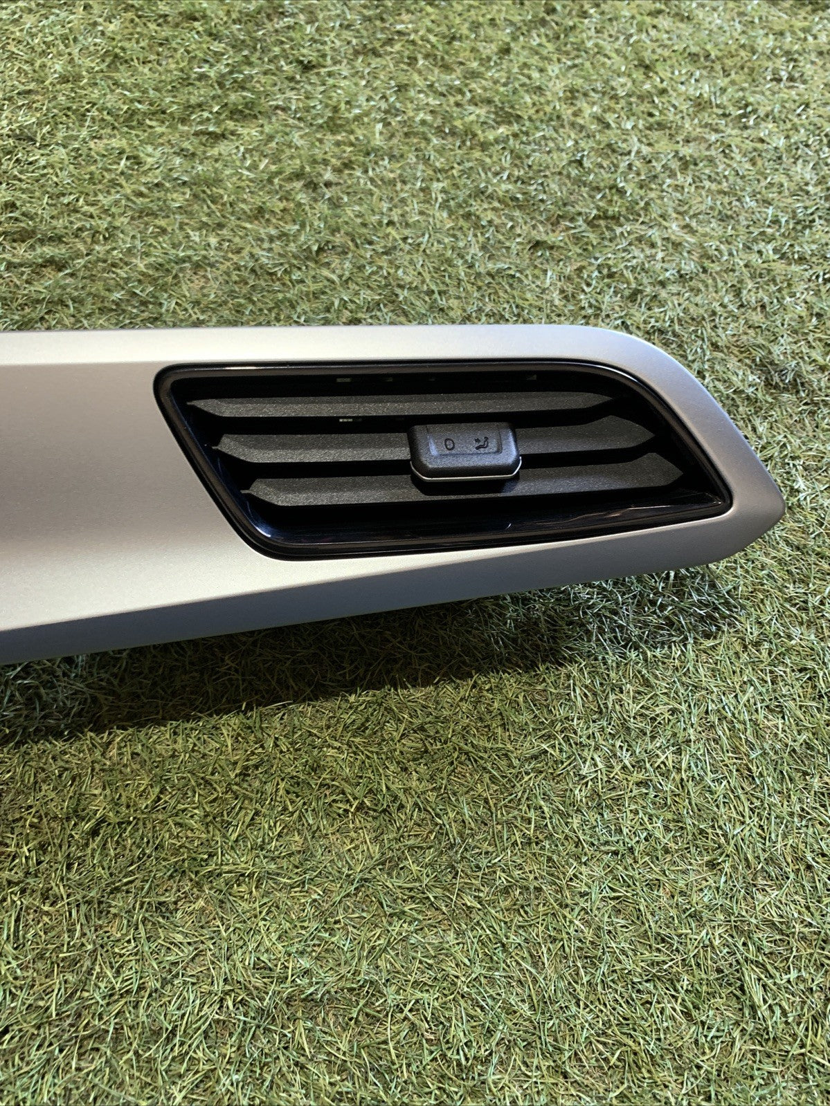 MODANATURA CENTRALE CRUSCOTTO PER VOLKSWAGEN T-Roc 2022 2GA858036