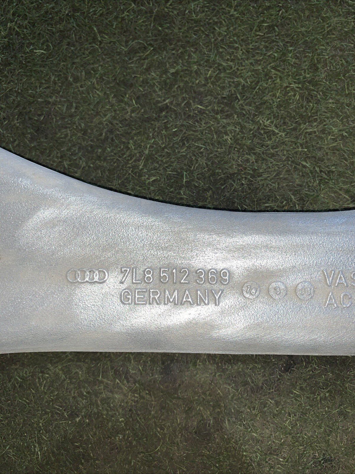 7L8512369 SUPPORTO SOSPENSIONI POSTERIORI AUDI Q7 3.0 (2006)