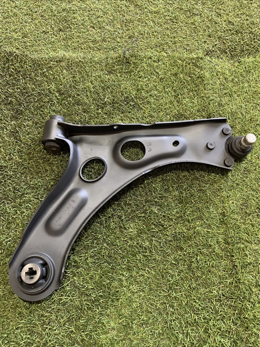 Braccio Oscillante Anteriore Destro Peugeot 208 2020 1.5 Diesel 9832039280