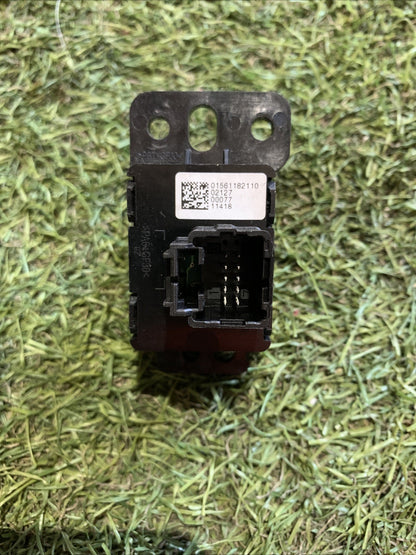 Pulsante Freno Di Stazionamento Alfa Romeo Giulia 01561182110