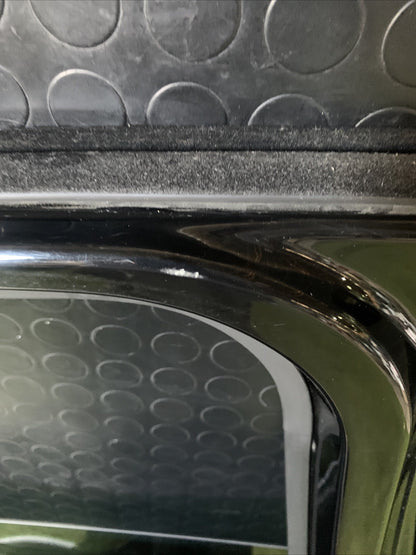 Porta Portiera Sportello Posteriore Sinistro Peugeot 208 2017