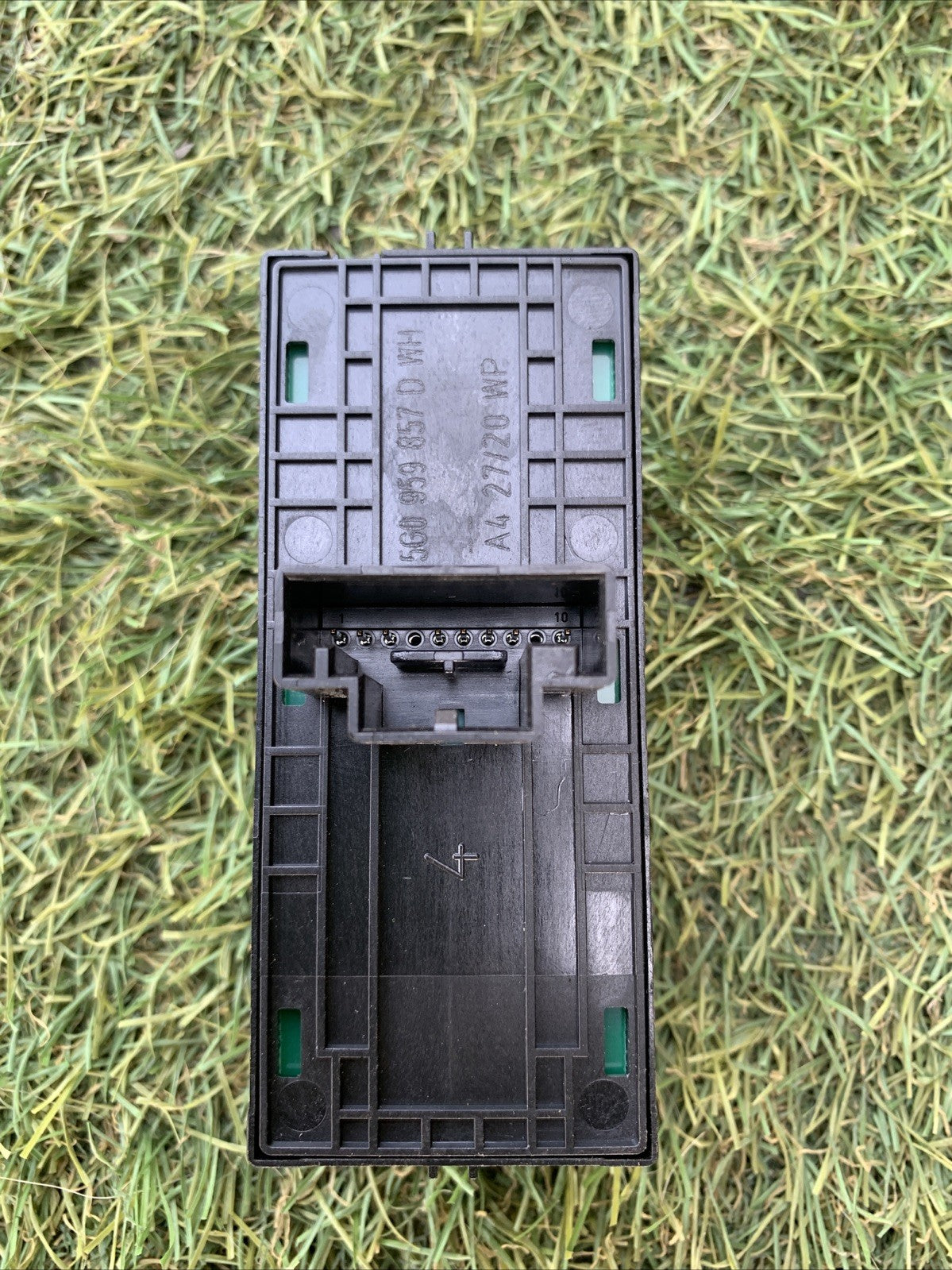 Pulsantiera Anlzavetro Anteriore Sinistra Volkswagen Tiguan Dal 2016 5G0959857D
