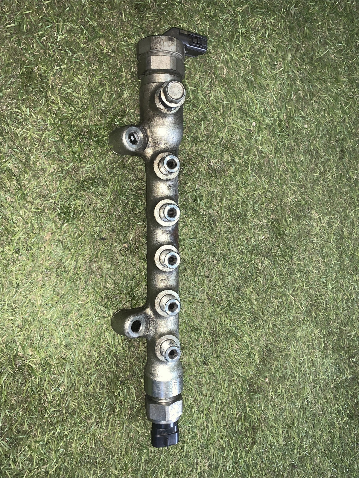 SH0113GC0 FLAUTO DISTRIBUTORE CARBURANTE RAIL MAZDA CX-5 2.2