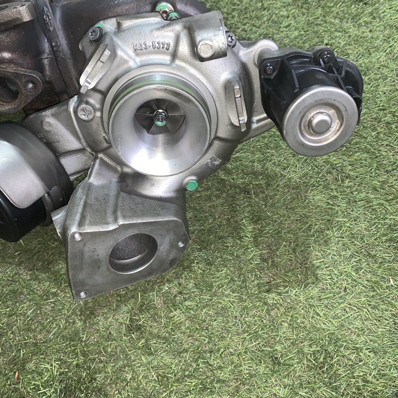 8591886 8587539 BMW Bi-Turbo compressore B47 2.0 Diesel 190 CV G20