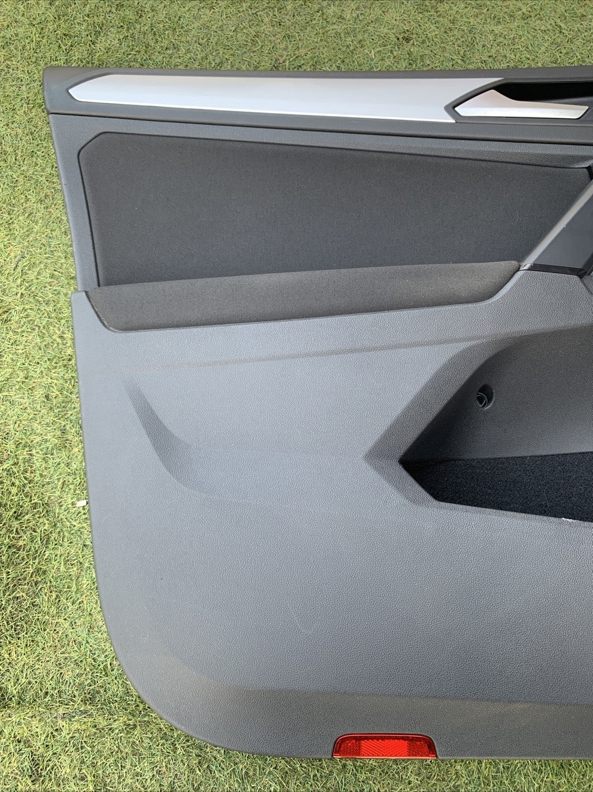Pannello Porta Interno Anteriore Sinistro Volkswagen Tiguan Dal 2016 5NB867011