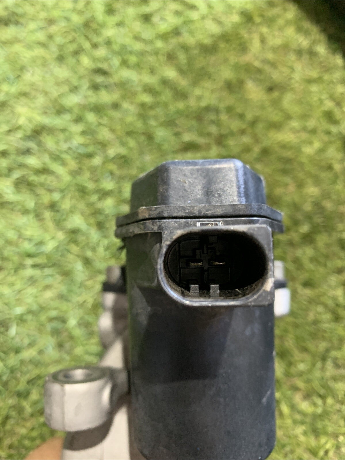 Pinza Freno Posteriore Sinistra Peugeot 208 2022 9842295280