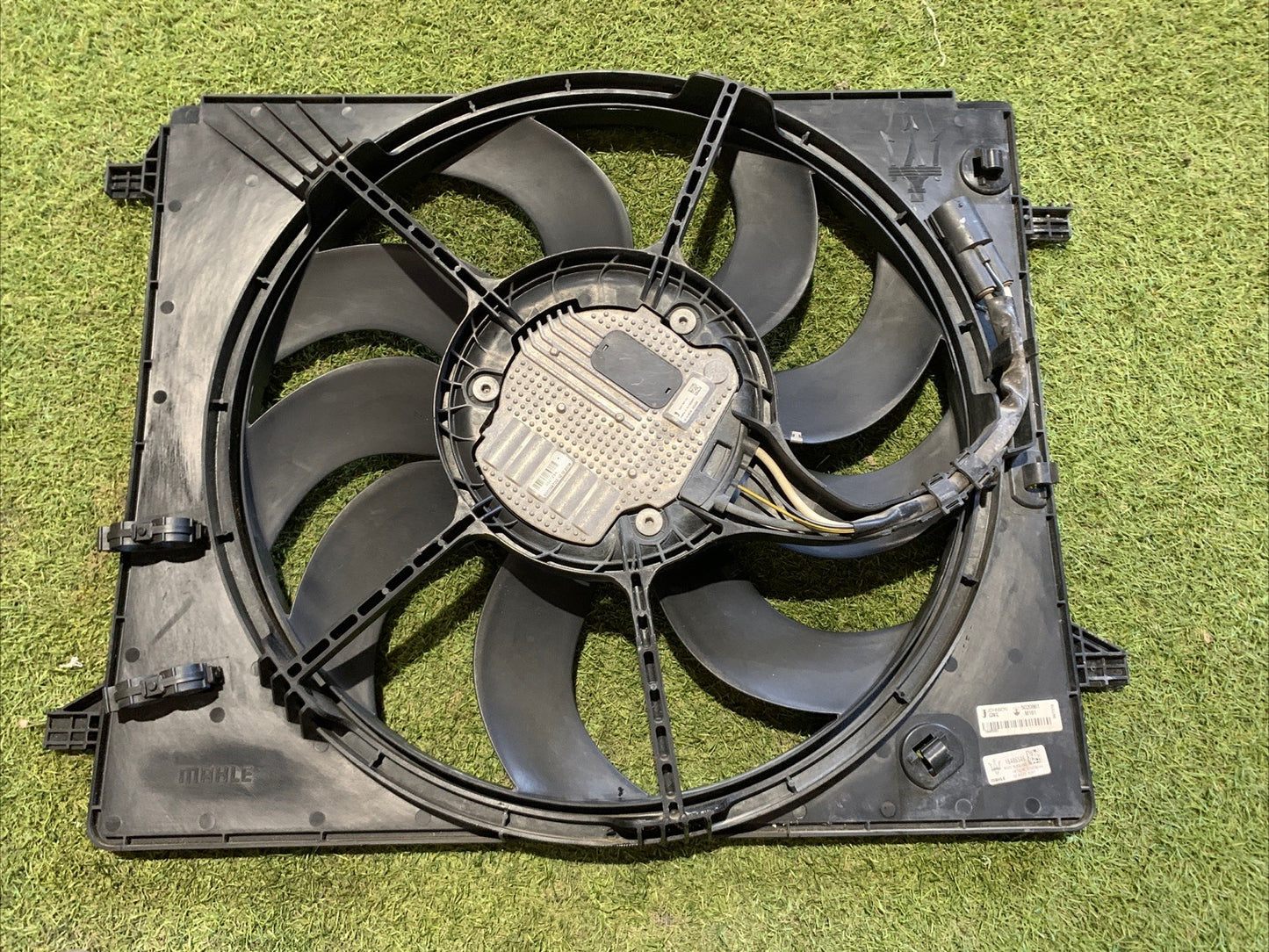 Elettroventola Maserati Levante 16486546