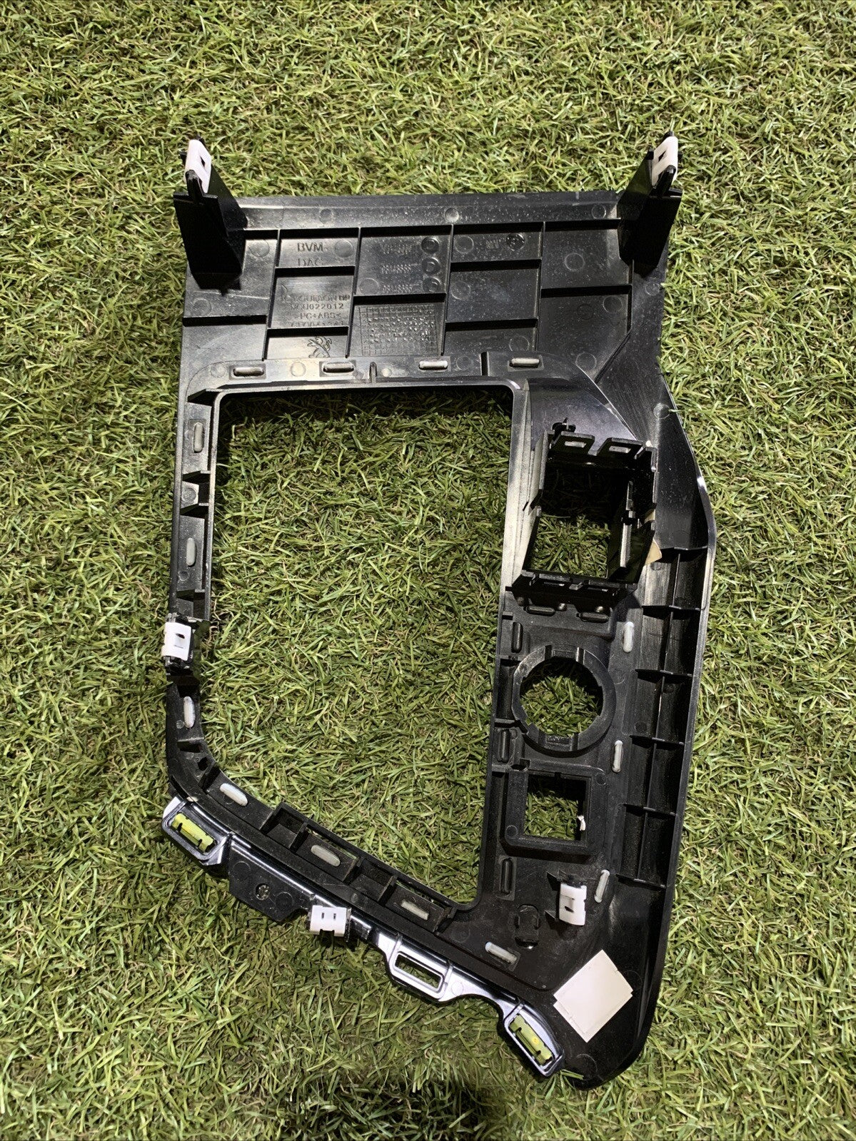 MODANATURA CENTRALE CRUSCOTTO PER PEUGEOT 3008 Serie 9814866577 (16>)