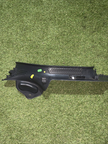 Rivestimento Battitacco Destro Volkswagen T-Roc 2GA853372