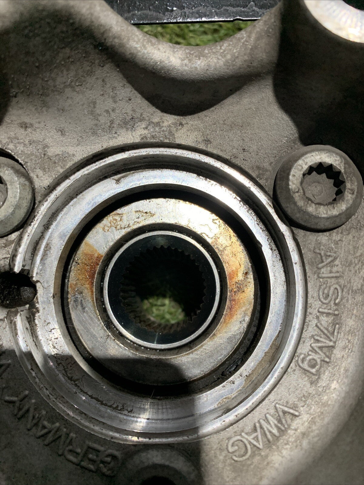 Mozzo Montante Fusello Posteriore Destro Volkswagen Golf 8R 2.0 Benzina