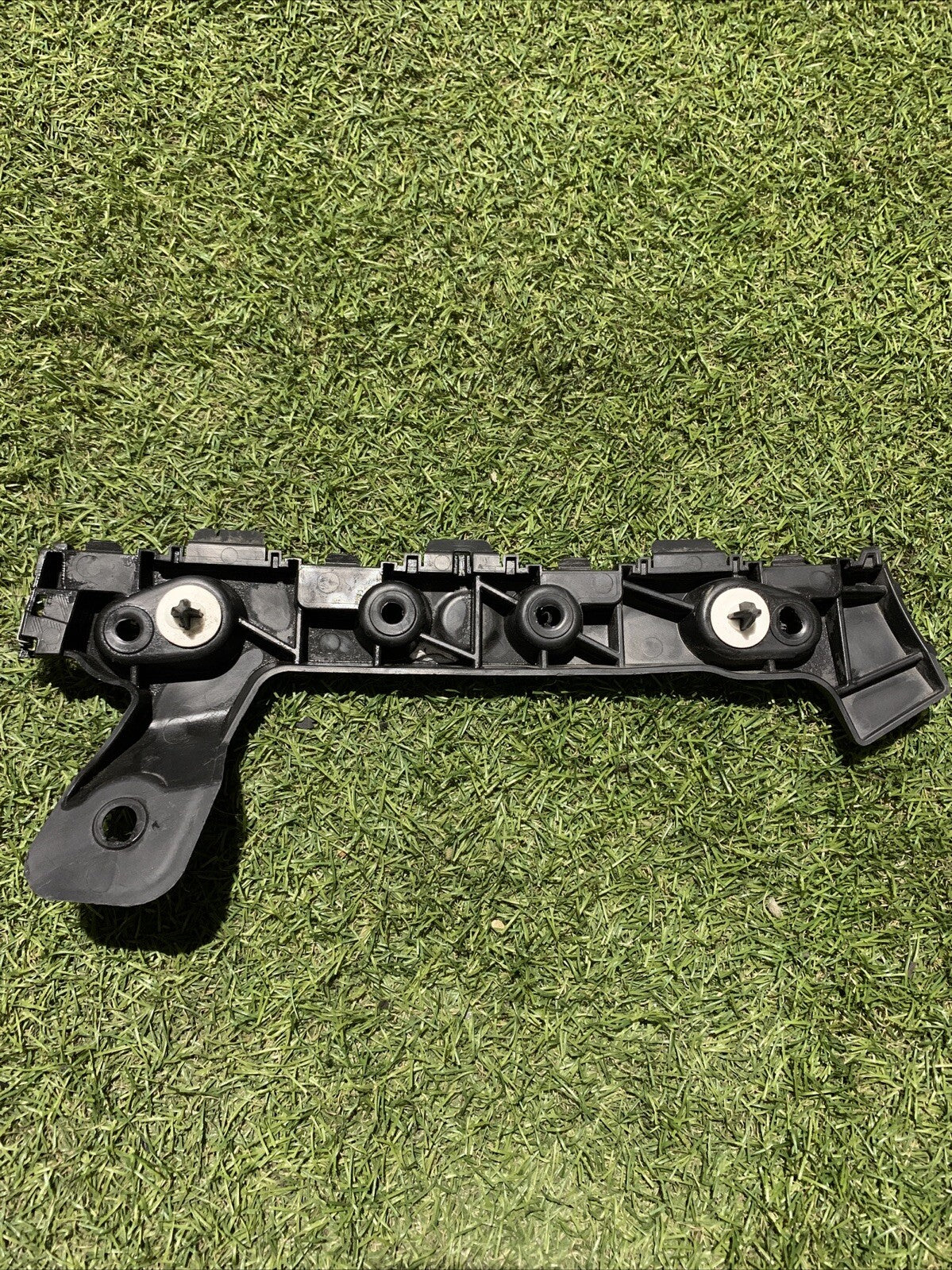 H1BB-17A881-A1 SUPPORTO PARAURTI POSTERIORE LATO DESTRO FORD FIESTA 2019