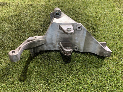 SUPPORTO ALTERNATORE PER ABARTH 500 Fiat 55218948 Benzina 1400 (07 )