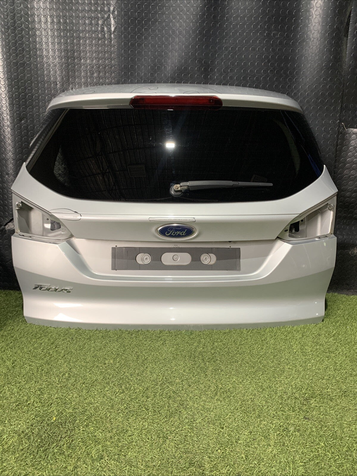 PORTELLONE / COFANO POSTERIORE FORD FOCUS Station Wagon ANNO: 2017