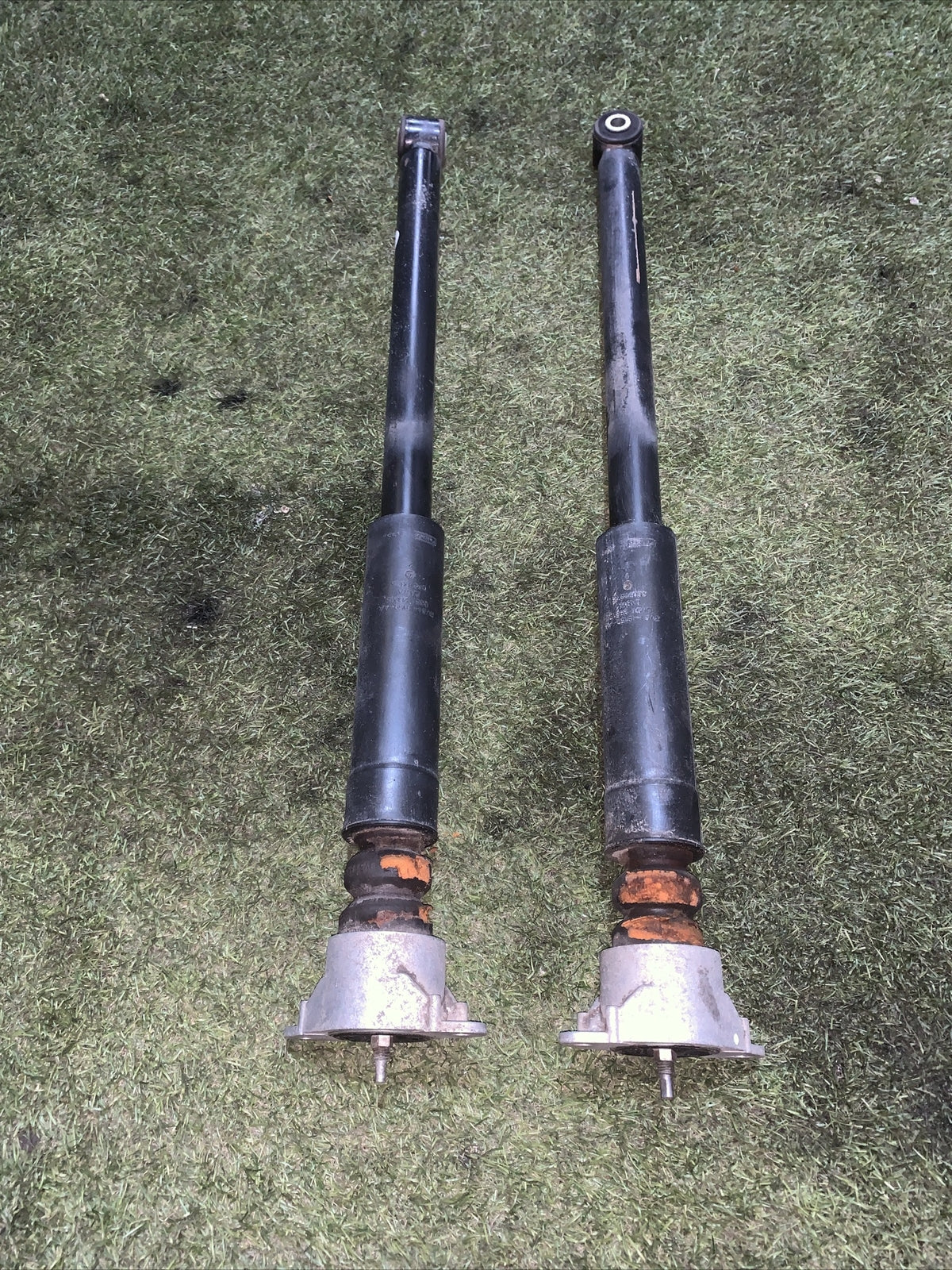 Ammortizzatore Posteriori Ford Fiesta 2011 8V51-18159-AA