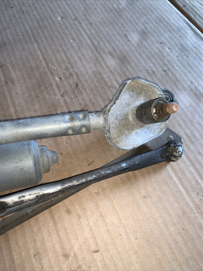 38110-81K00 MOTORINO ASTA TERGIPARABREZZA FIAT SEDICI 1.6 88KW 5P B 5M (2010) RI