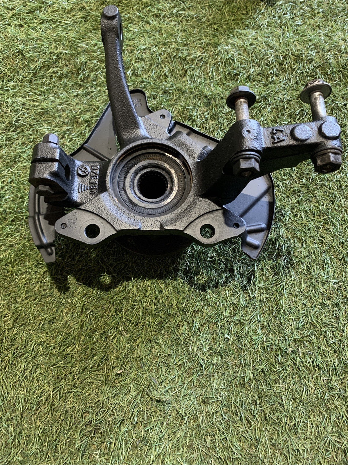 mozzo montante fusello anteriore sinistro fiat panda 169 1.3 mjt 51857223
