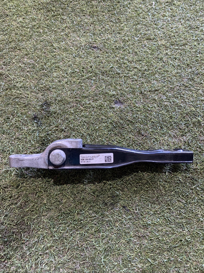 SUPPORTO CAMBIO BIELLETTA INFERIORE VOLKSWAGEN T-ROC 1.0 TSI 2023 5Q0199855P