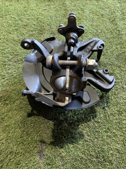 Mozzo Montante Fusello Anteriore Destra Audi A1 2019 1.0 Benzina 2Q0407256AF