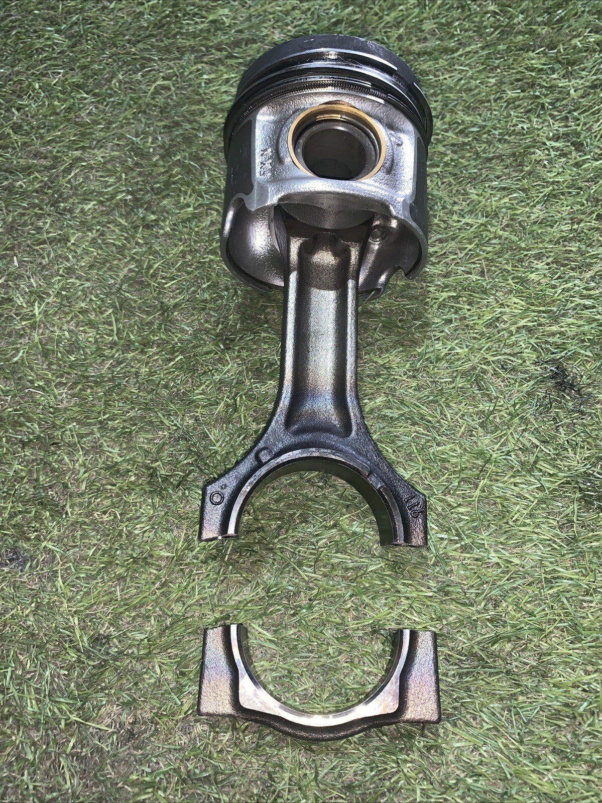 Pistone Con Biella Bmw G20 2.0 190 CV 858051504 (2)