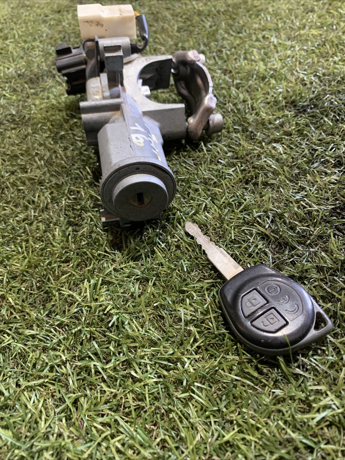 BLOCCHETTO ACCENSIONE PER FIAT Sedici 1° Serie 33970-62510