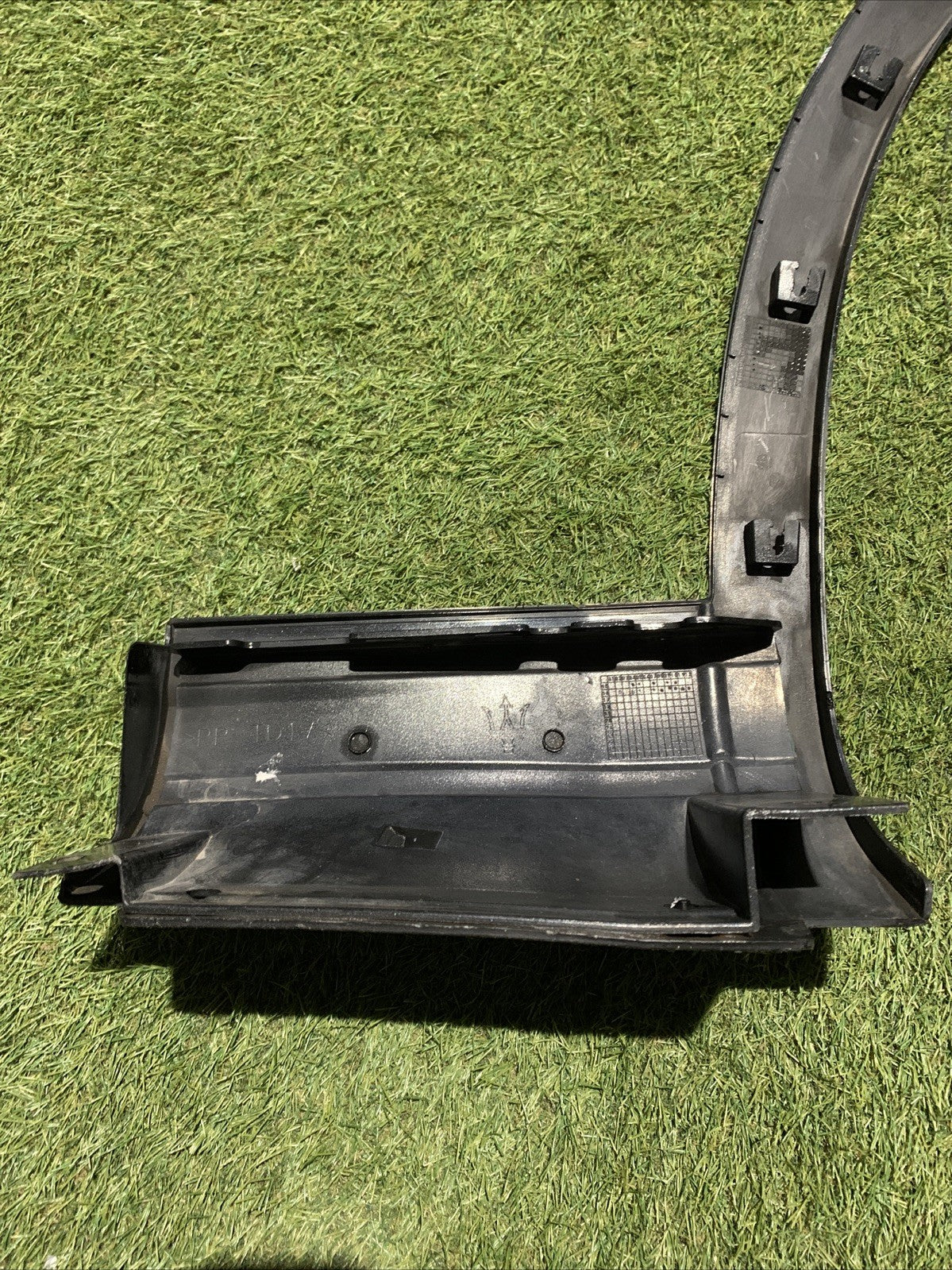 Modanatura Parafango Archetto Anteriore Sinistro Maserati Levante 670035626