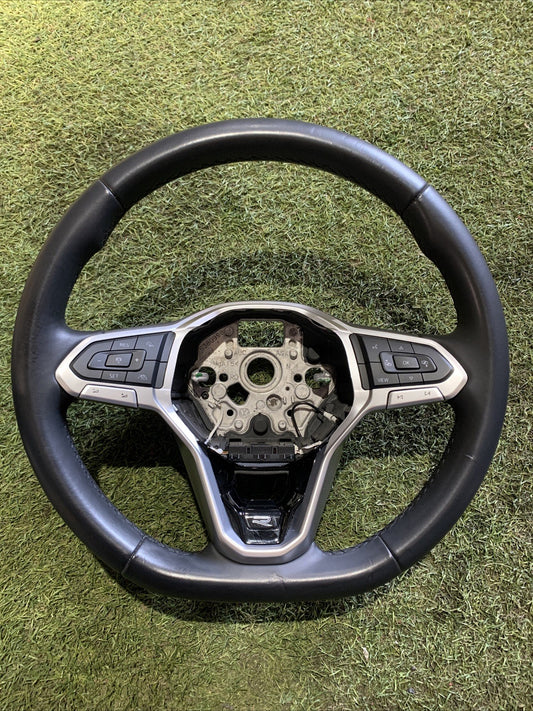 Volante In Pelle Con Comandi Al Volante Volkswagen Polo 2023 R Line 2G0419089