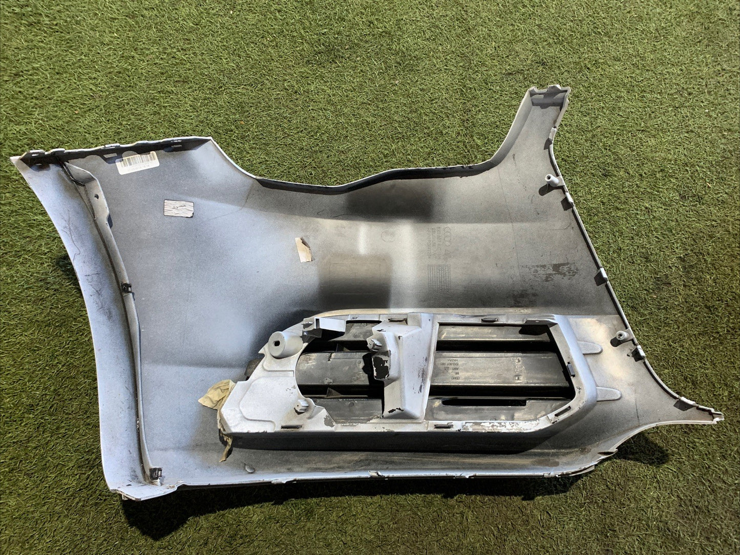 Paraurti Anteriore Lato Sinistro Audi A1 8X 2010-2015 8X0807437