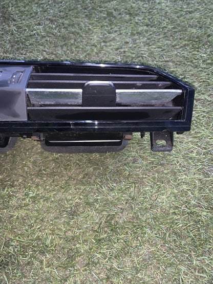 83B8209036PS BOCCHETTE AERAZIONE CRUSCOTTO CENTRALE AUDI Q3 2021