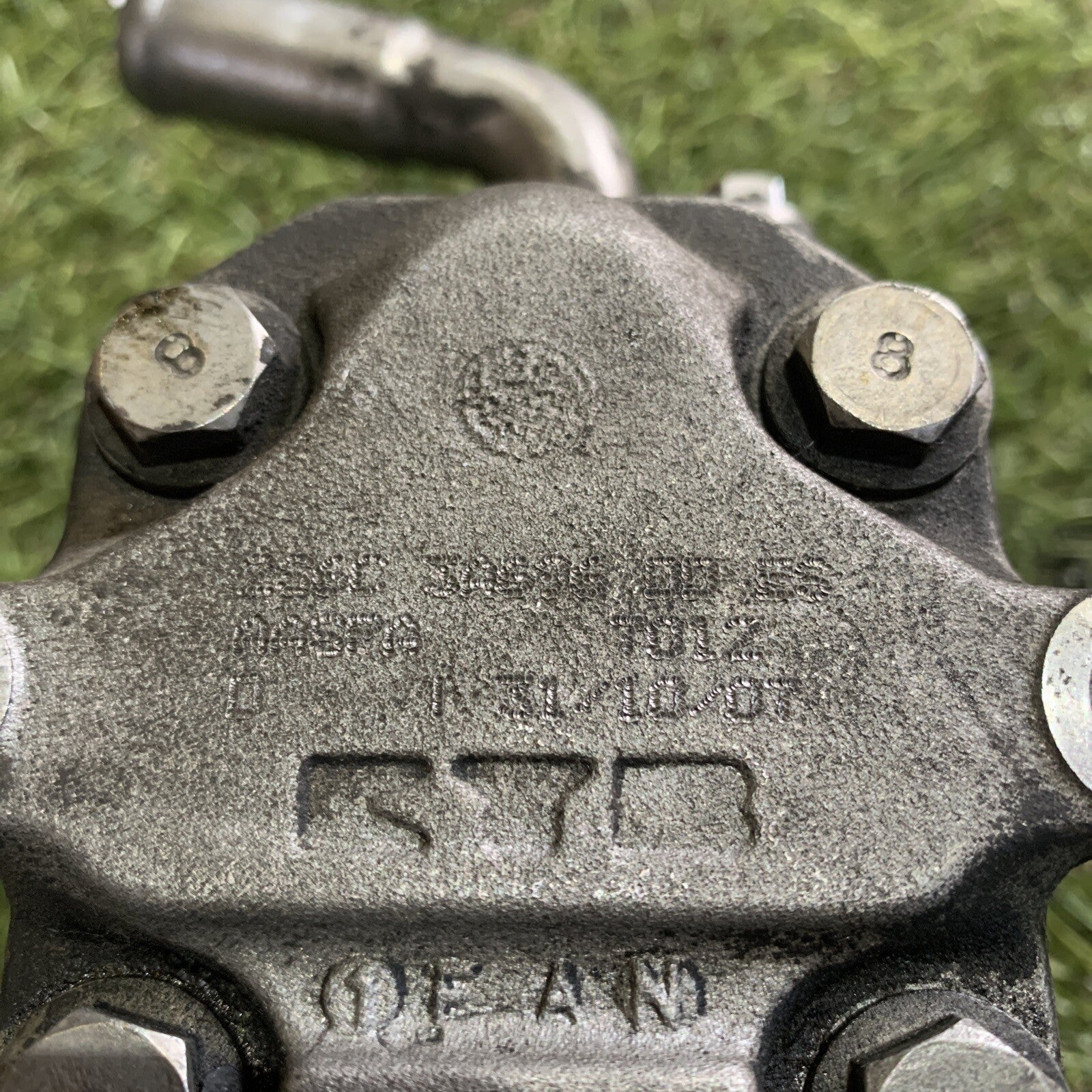 POMPA IDROGUIDA FORD Fiesta 4 Serie 2S6C-3A696-DD Diesel 1.4