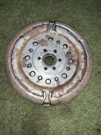 Kit Volano E Frizione Volkswagen T-Cross 1.0 Benzina 6 Marce 04C141025R