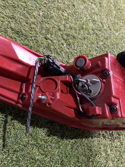 STOP FANALE POSTERIORE DESTRO KIA Sportage Serie 92402-F10 2017