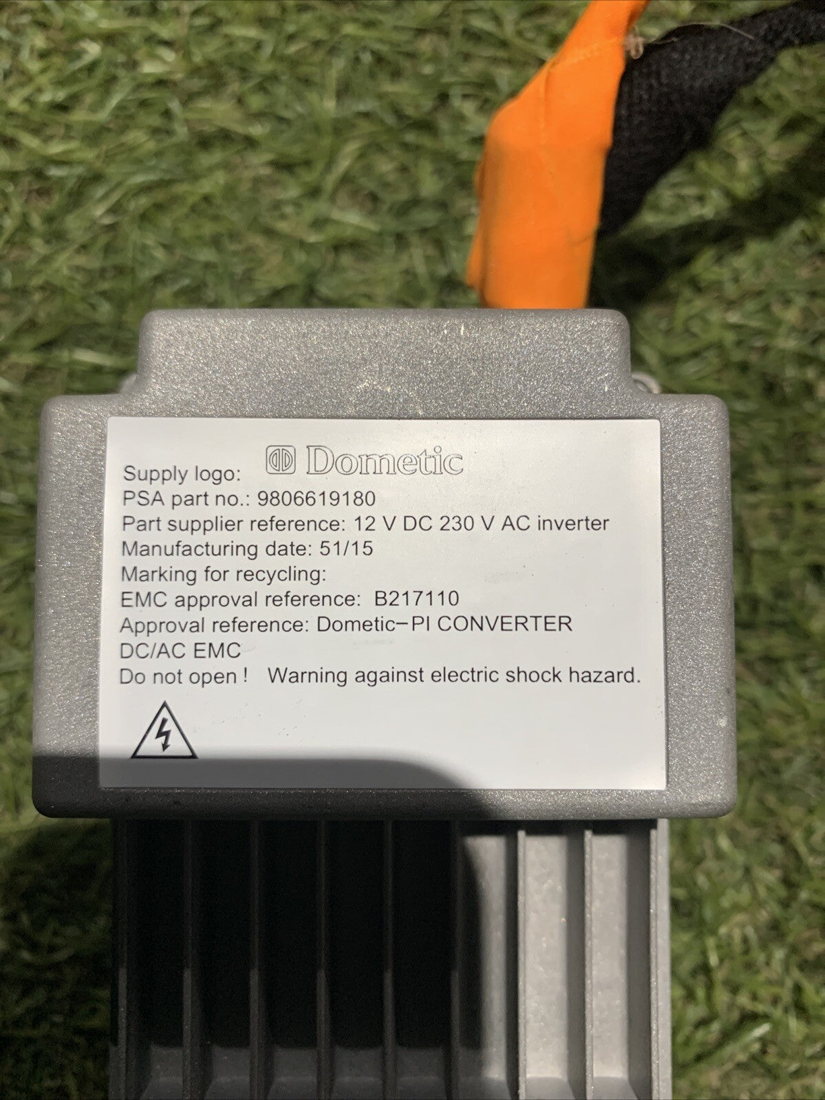 CENTRALINA INVERTER PEUGEOT 308 2015-2017 230V 120W 12V DC DOMETIC 9806619180