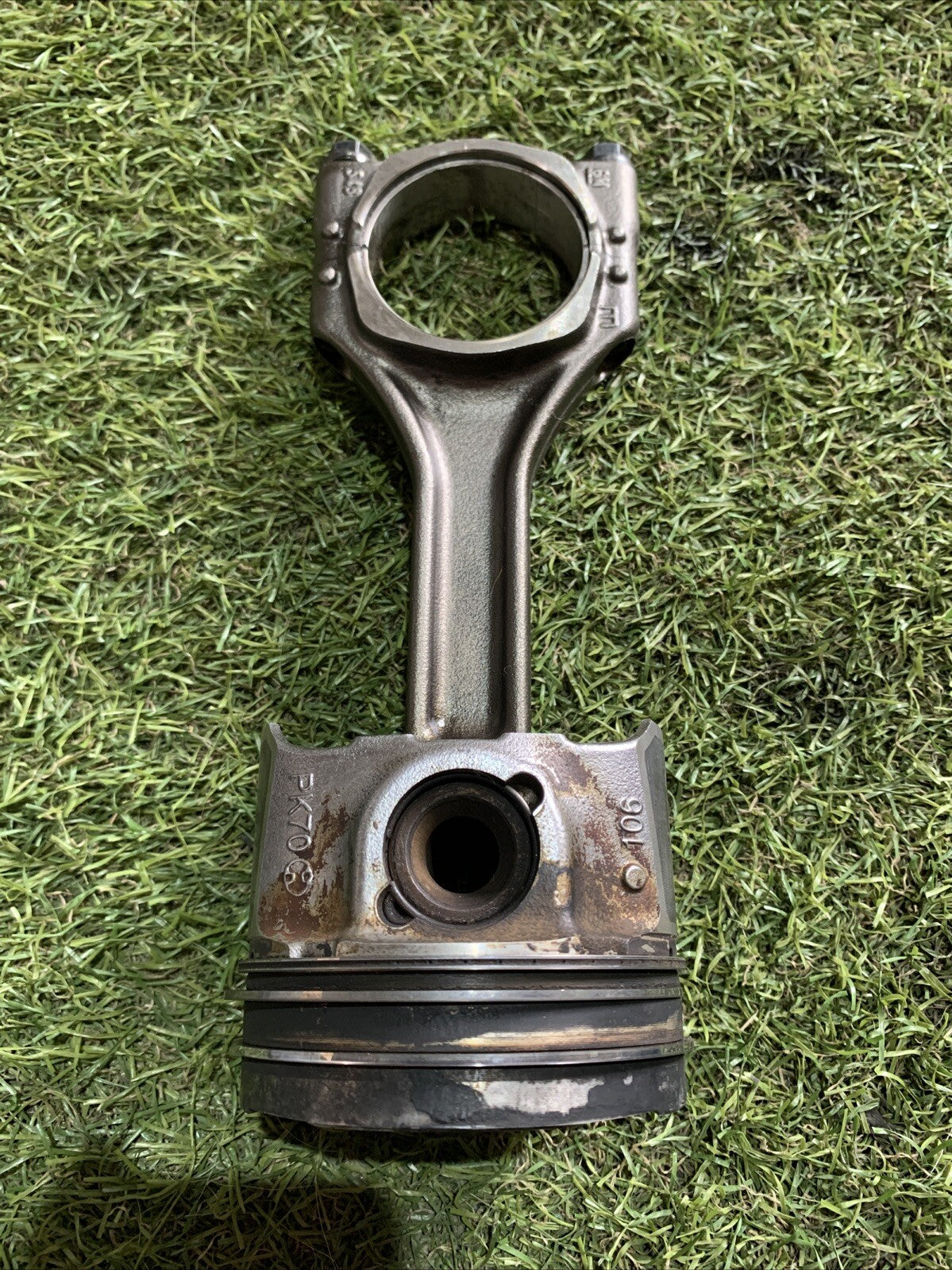 Pistone Motore Opel Astra J 1.6 Diesel 0687776302 B16DTE (1)