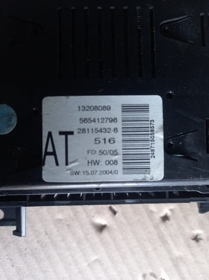 RICAMBI USATI 13208089 DISPLAY OPEL Astra H Berlina  2004 Benzina  426438